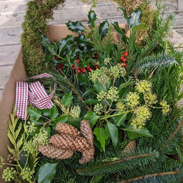 Natural Christmas Wreath Making Kit